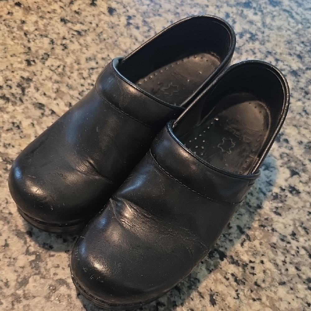 Dansko Black Slippers Comfortable Slip-On Design